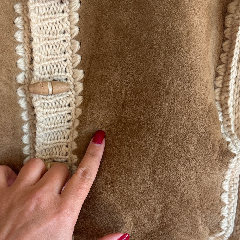 Vintage Cozy Tan and Cream Suede New Zealand Shearling Leather Women's Cardigan - Picture 7 of 16